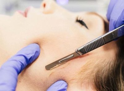 Link to: /pages/dermaplane-facial